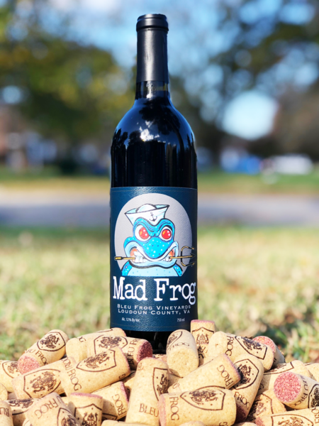 Insulated wine tumbler — Bleu Frog Vineyards