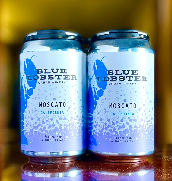 Sparkling Moscato from Blue Lobster Urban Winery Vinoshipper