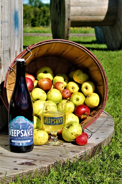 Brand for Keepsake Cidery