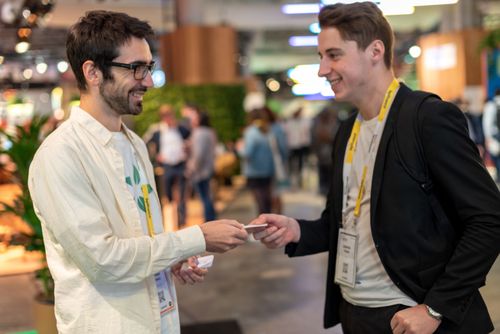 Who will be part of the CMO Summit?
