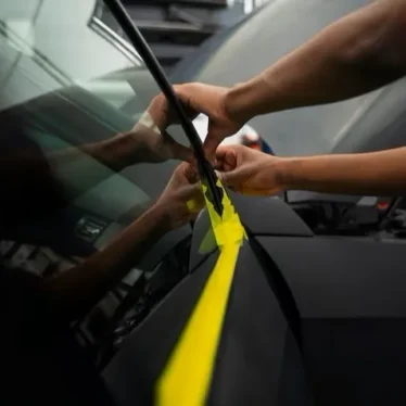 Kaca Film Mobil Menggelembung? Ini Penyebab dan Cara Mengatasinya