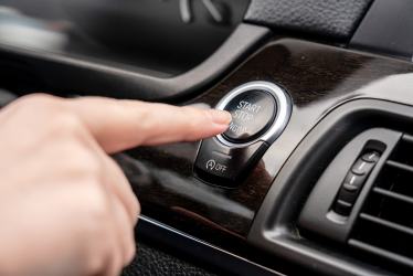 Mobil Sulit Distarter dan Bunyi Tek-Tek? Begini Cara Mengatasinya Mobil Sulit Distarter dan Bunyi Tek-Tek? Begini Cara Mengatasinya