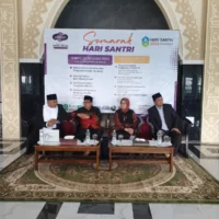 Dua Profesor UIN Bandung Berikan Motivasi Pendidikan bagi Santri PM Darul Falah Cimenteng Subang