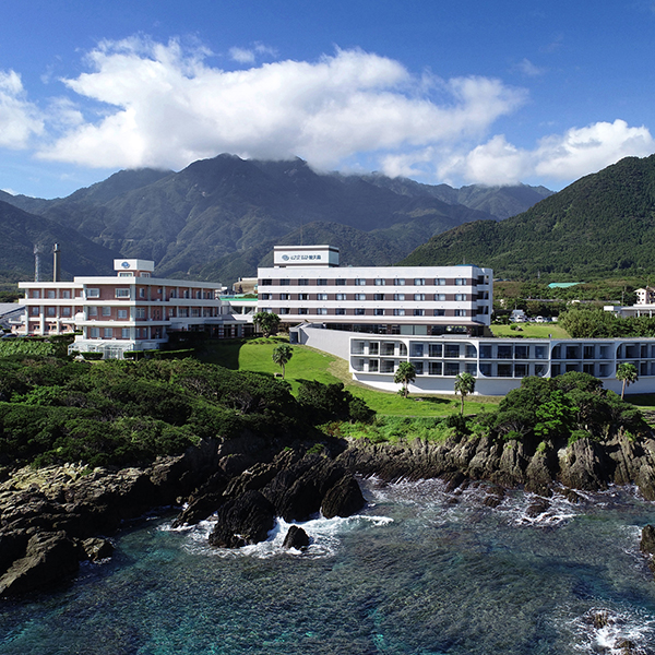 THE HOTEL YAKUSHIMA <br>Ocean & Forest