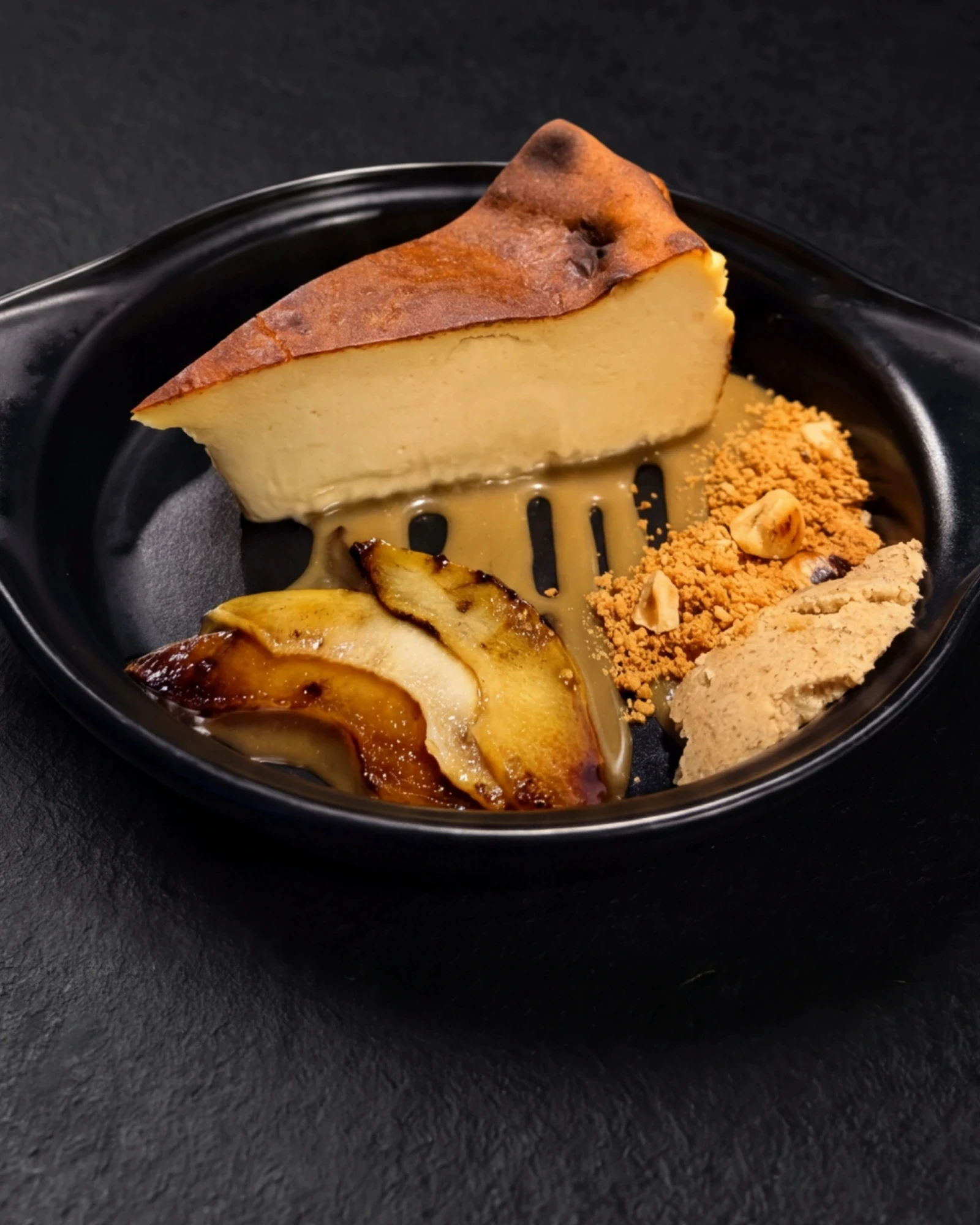 BASQUE CHEESECAKE
