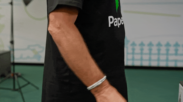 A GIF showing how users have flexible ways to log in at the multifunction printer