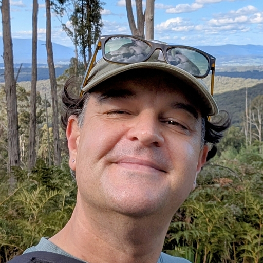 Profile image of Luca Randall