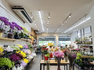 Không gian Shop hoa tươi Bình Dương - Dalat Hasfarm
