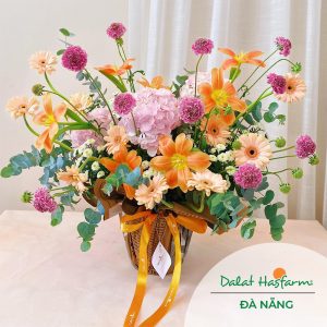 Giỏ hoa chúc mừng - Shop hoa Đà Nẵng Dalat Hasfarm