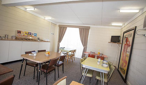 geelong accommodation rooms with free breakast