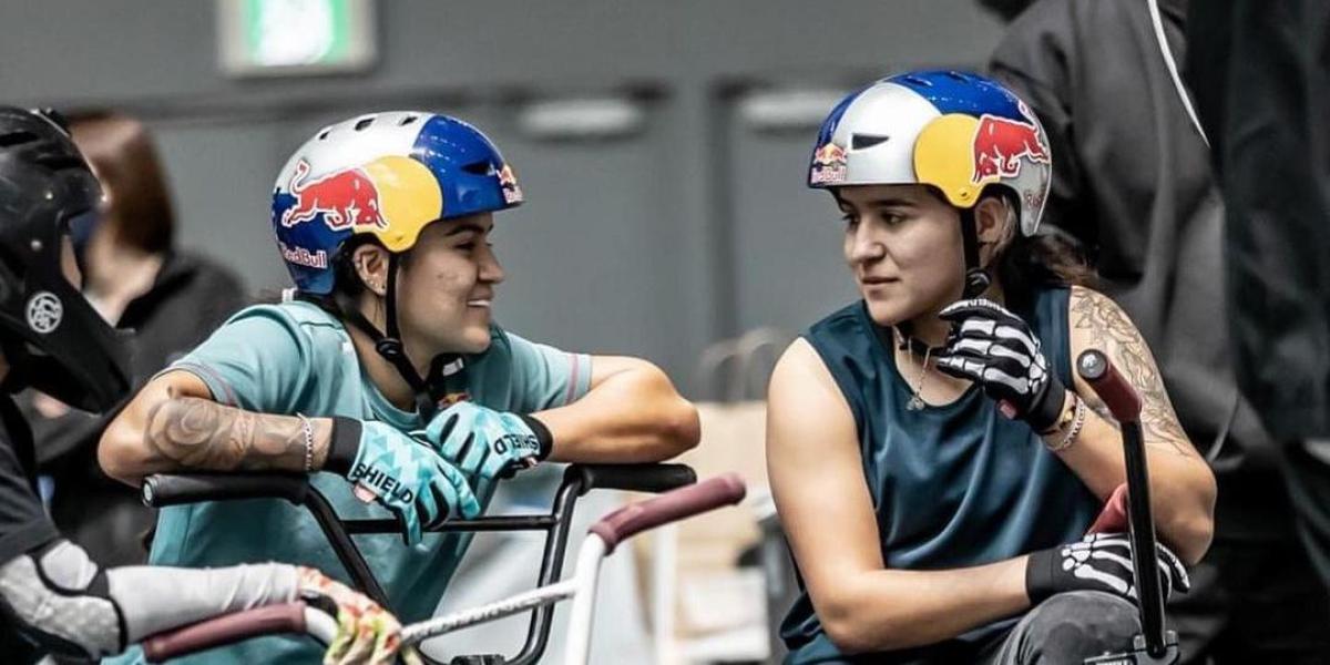 Gemelas bugueñas buscarán el podio en el primer campeonato nacional de BMX Freestyle