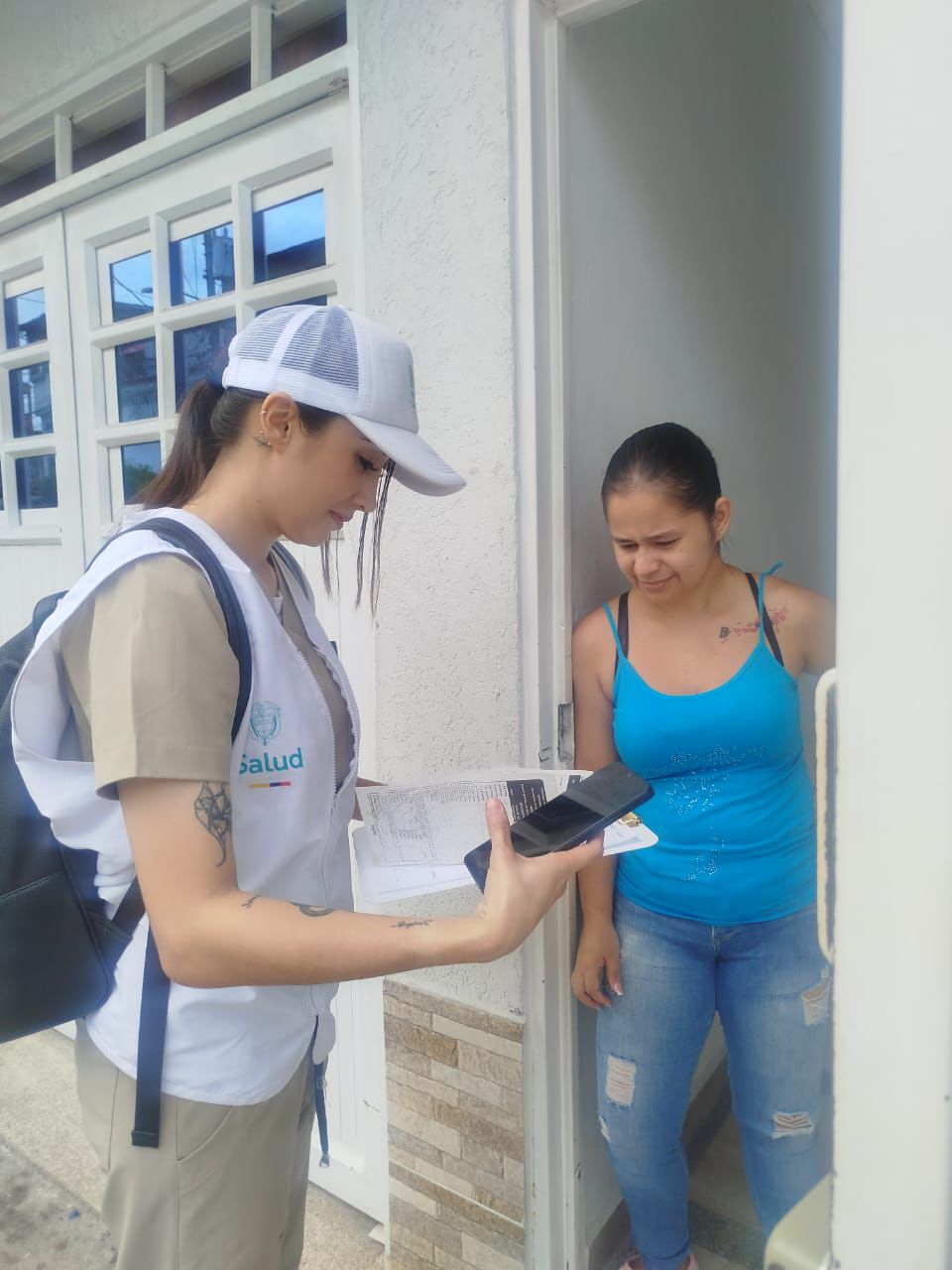 Realizan encuestas casa a casa para mejorar vacunación infantil en Buga