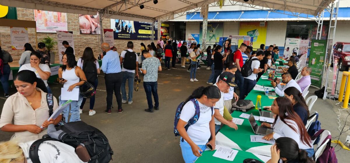 Buga Conecta Empleos 2025: más de 300 vacantes ofertadas en la ciudad