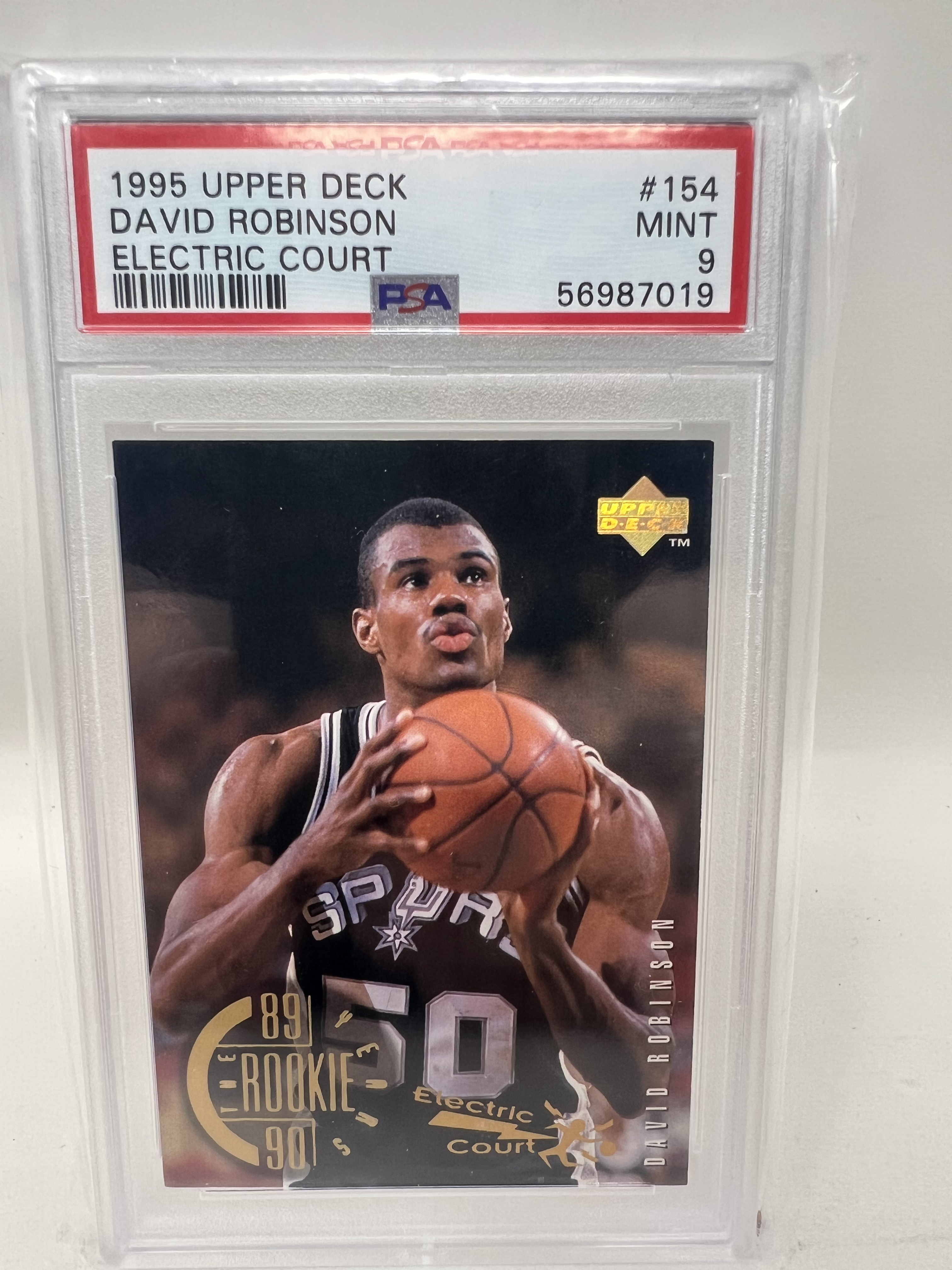 David Robinson 1995-96 Upper Deck #154 GOLD Electric Court PSA 9 RARE SSP! - Picture 1 of 1