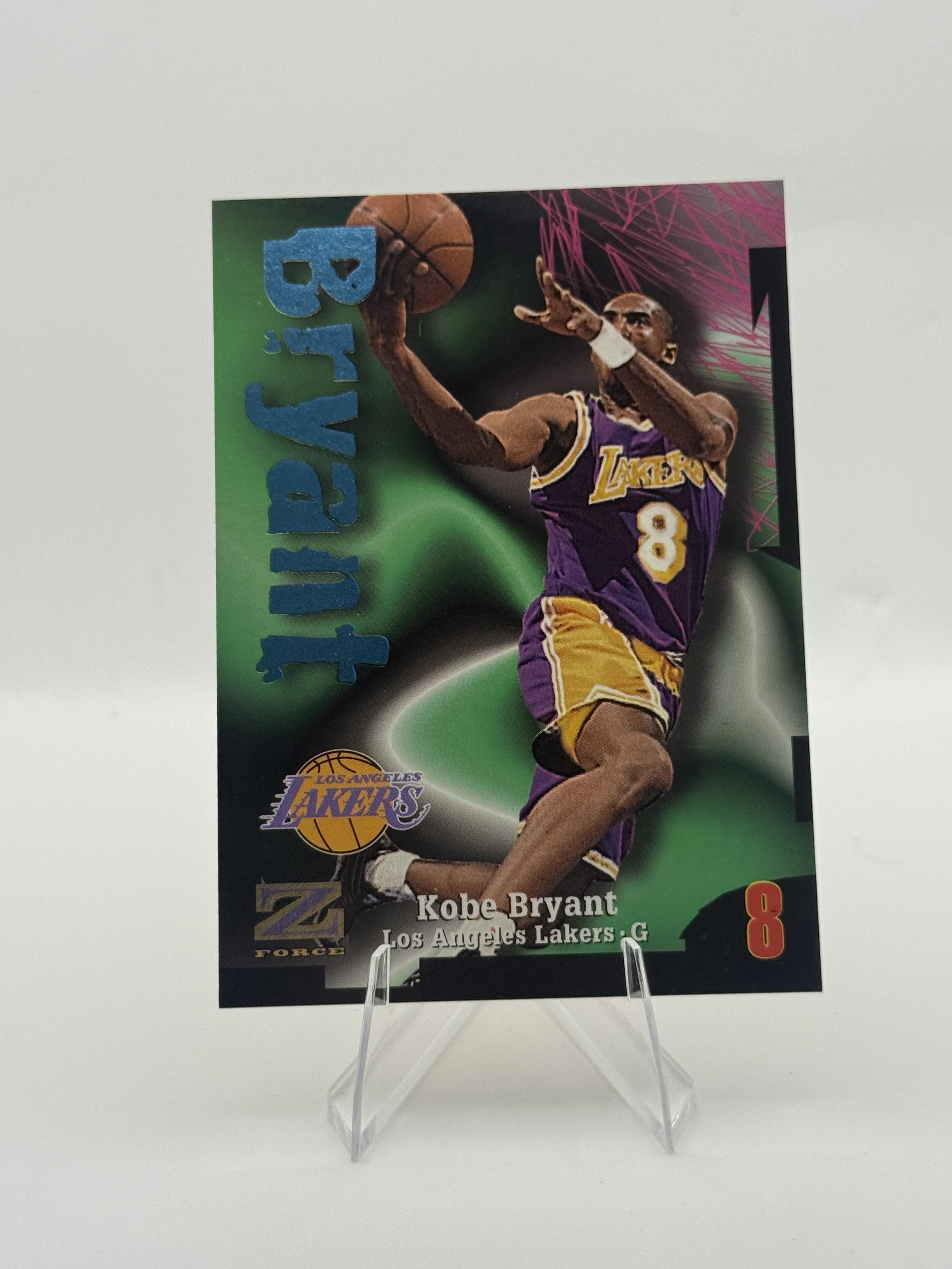 Kobe Bryant 1997-98 SkyBox Z-Force #88