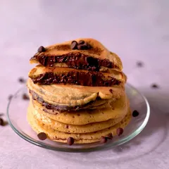Pancakes fourrés à la pâte à tartiner