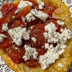 Mini tatins de tomates cerises et feta