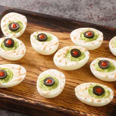Oeufs mimosa terrifiants d'Halloween
