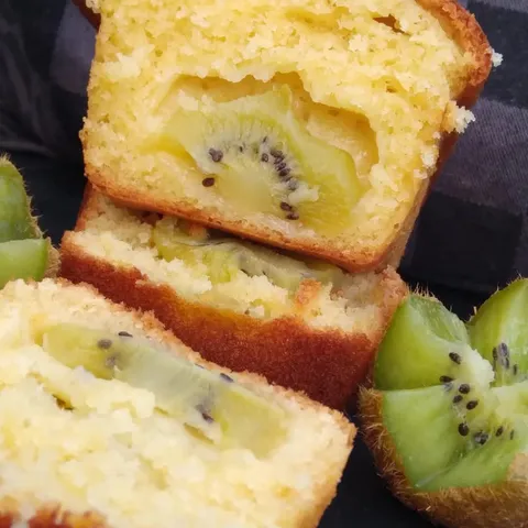 Pour 2 Petits Cakes aux Kiwis