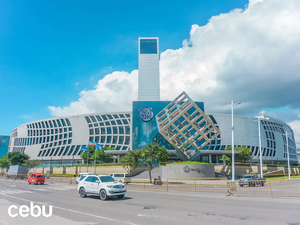The front of SM Seaside Cebu