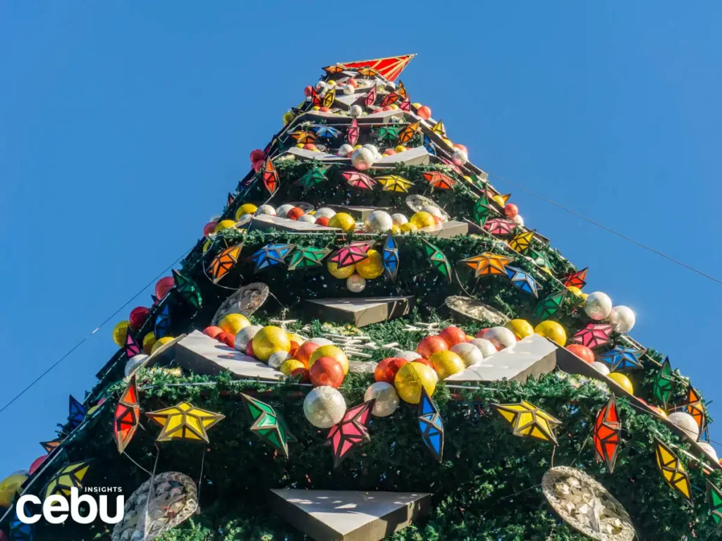 Christmas lanterns hanging from the Fuente Osmeña Tree of Hope