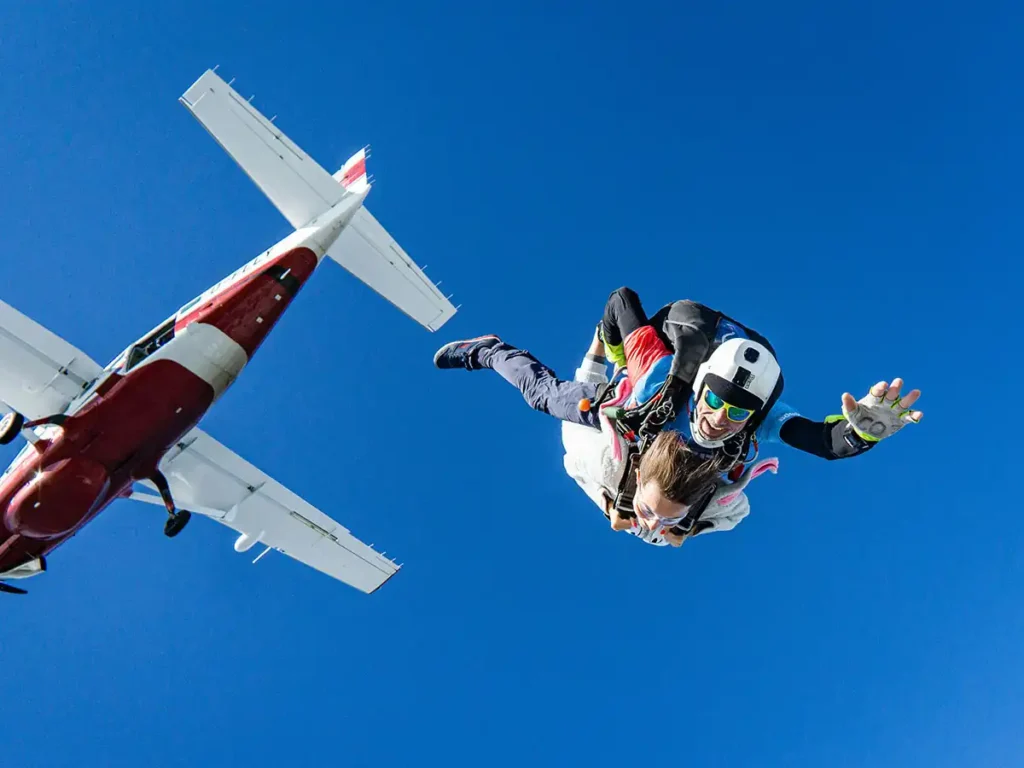 Tandem skydiving in Cebu