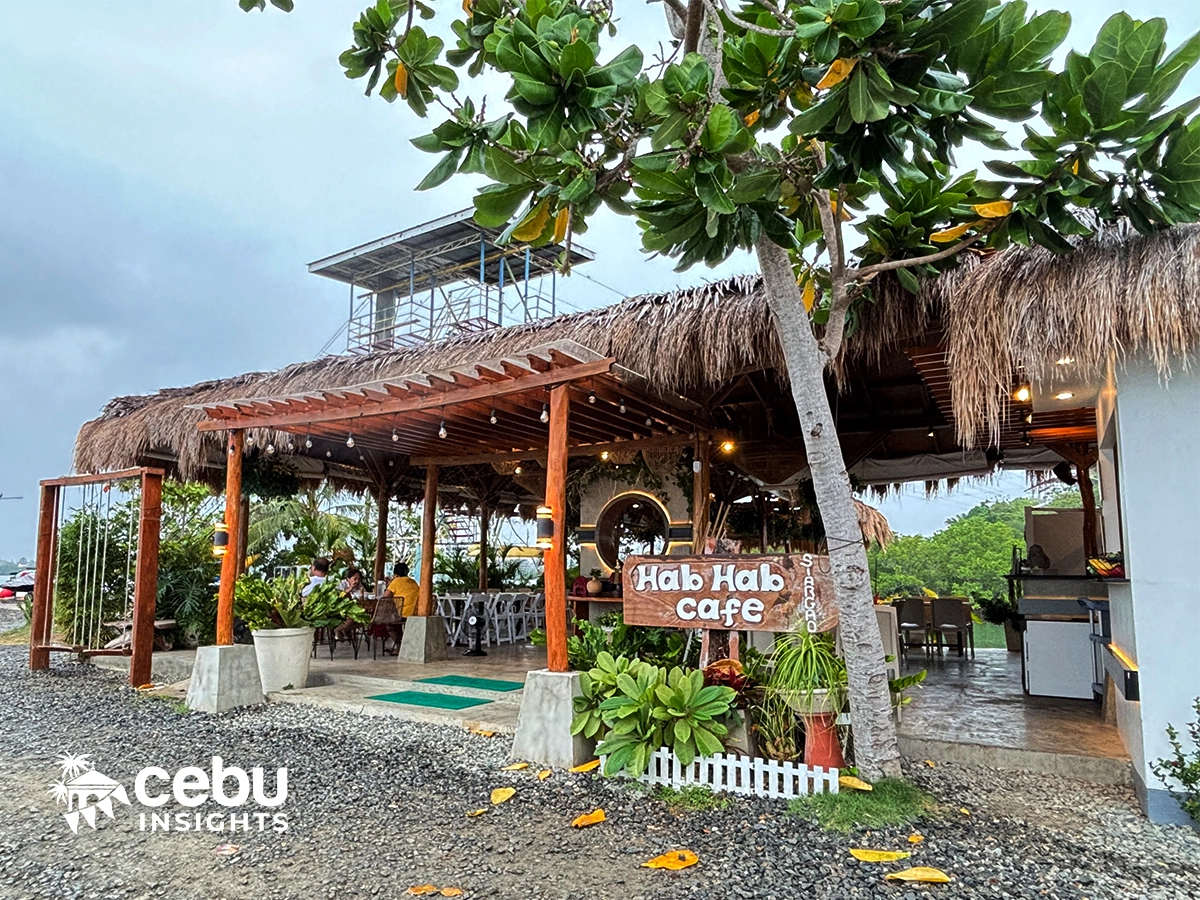 Hab Hab cafe in Liloan storefront