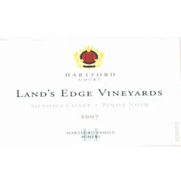 Land's Edge Pinot Noir