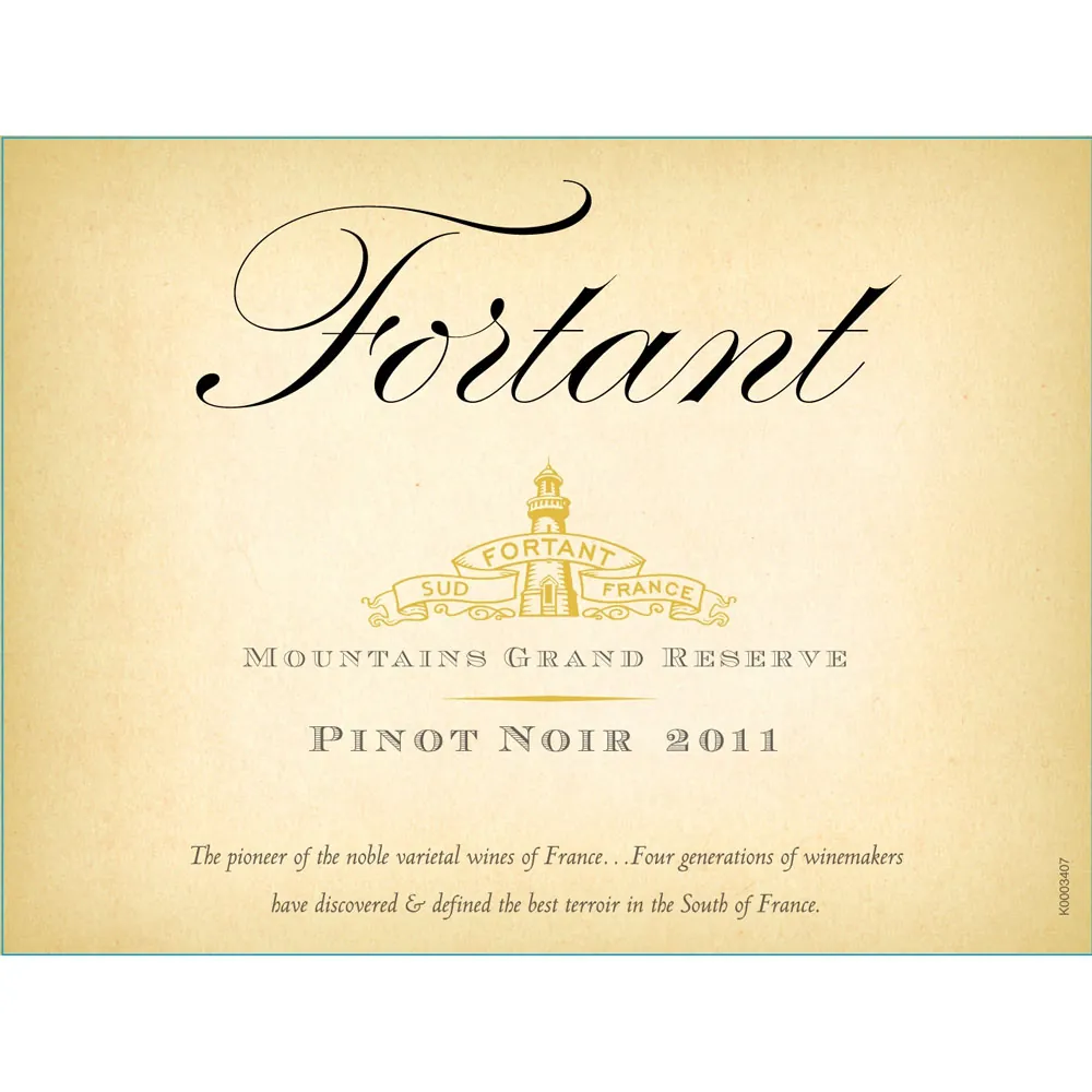 Mountains Grand Reserve Pinot Noir Bottle