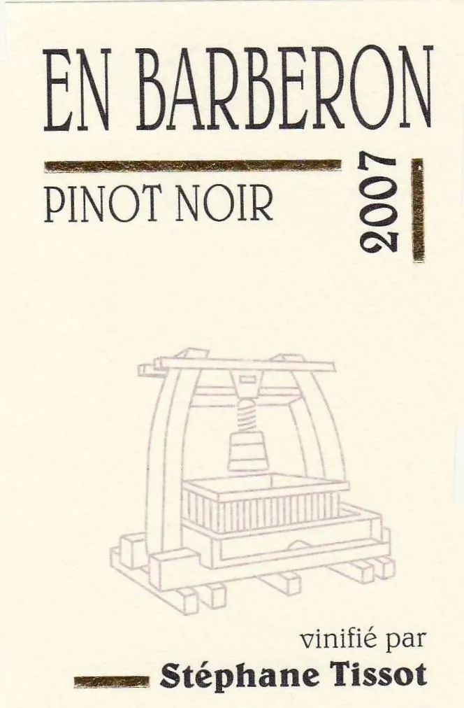 En Barberon Pinot Noir Bottle