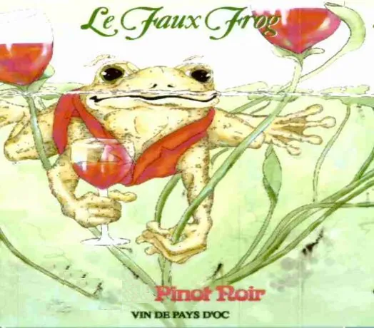 Le Faux Frog Pinot Noir Bottle