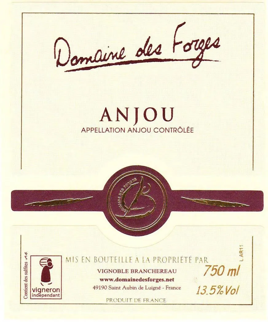Anjou Rouge Bottle