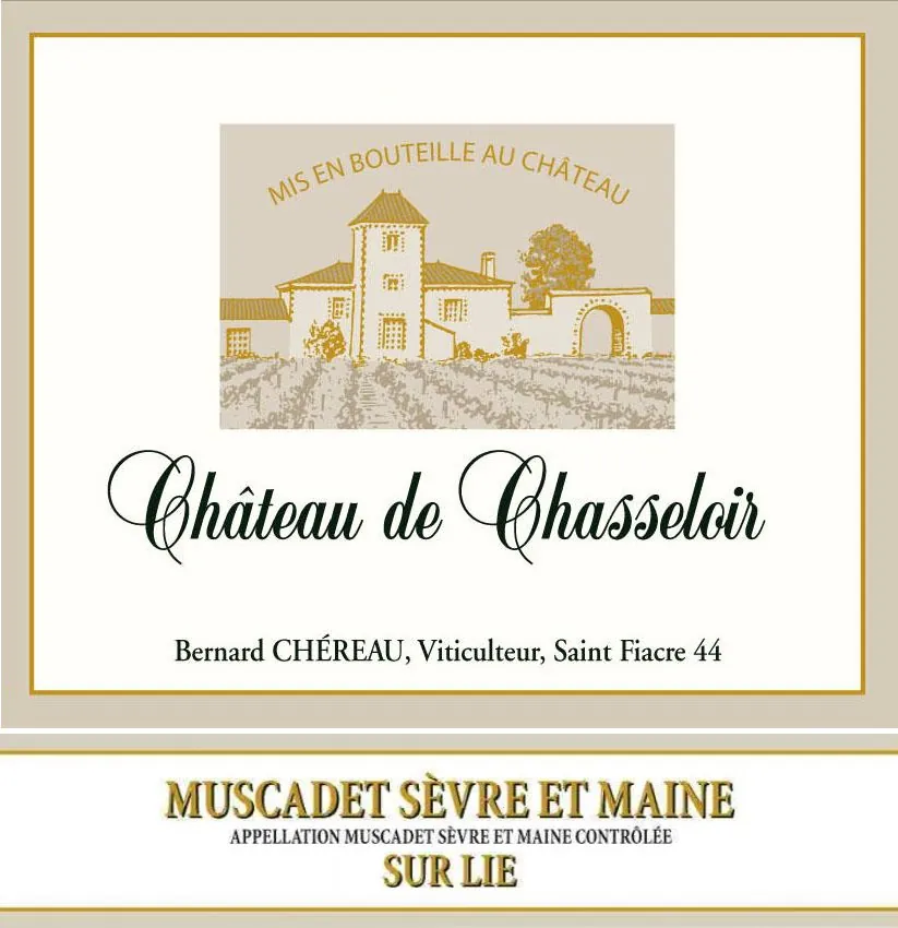 Muscadet Sevre et Maine Sur Lie Bottle