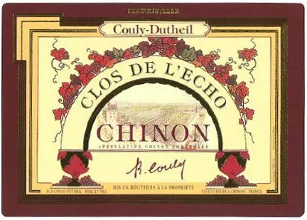 Chinon Clos de l'Echo Bottle