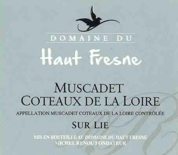 Muscadet Coteaux de la Loire Sur Lie Bottle