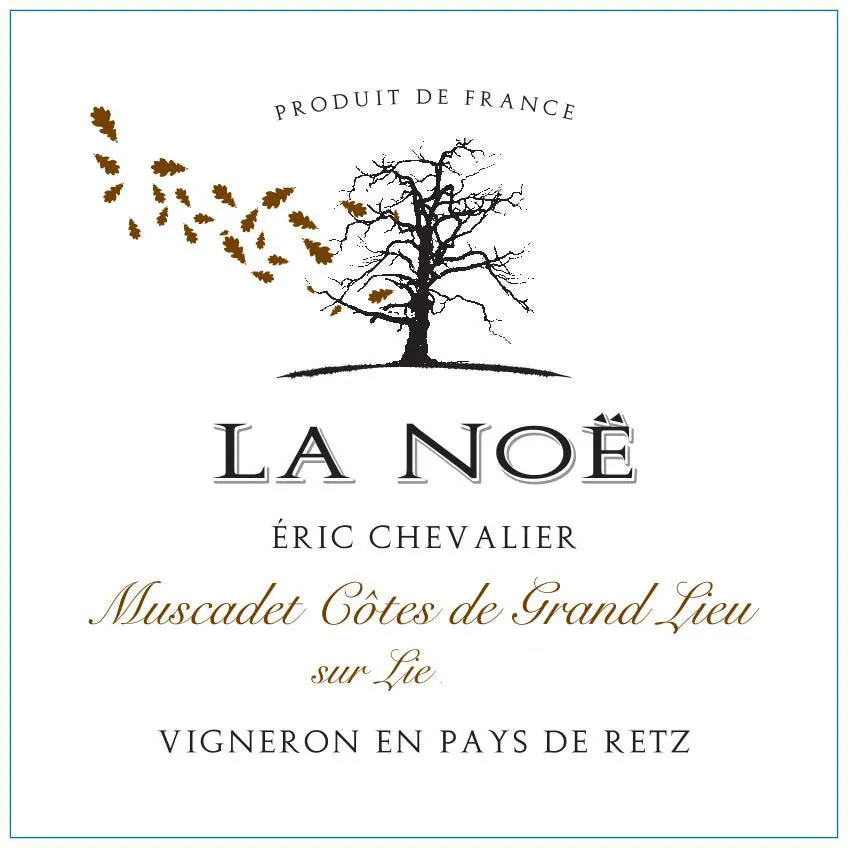 La Noe Muscadet Cotes de Grand Lieu Sur Lie Bottle