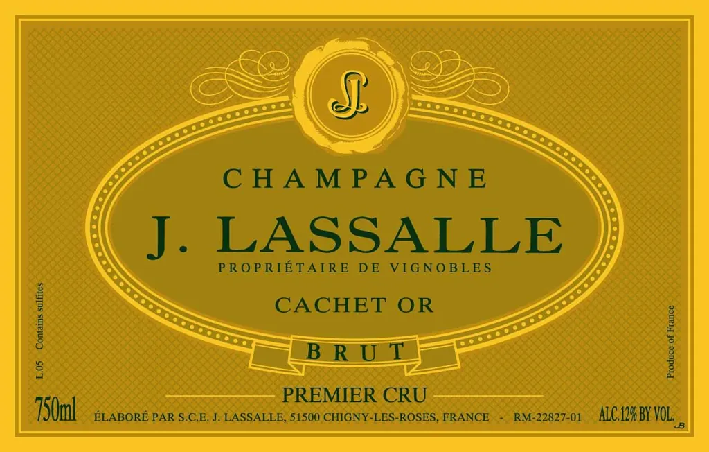 Cachet Or Premier Cru Brut Bottle