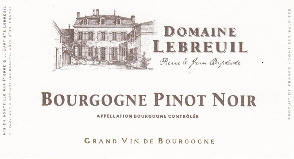 Bourgogne Pinot Noir Bottle