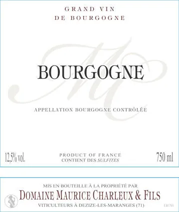 Bourgogne Pinot Noir Bottle