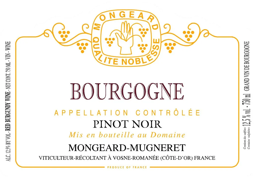 Bourgogne Pinot Noir Bottle