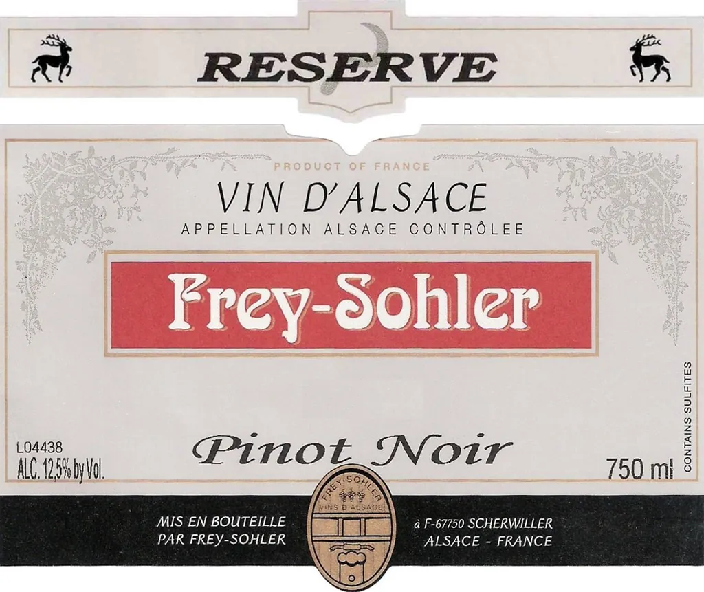 Reserve Pinot Noir Bottle