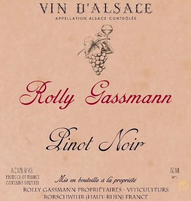 Pinot Noir Bottle