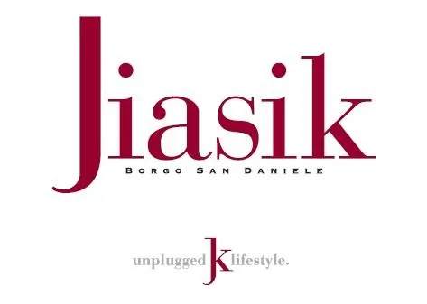Jiasik Rosso Bottle