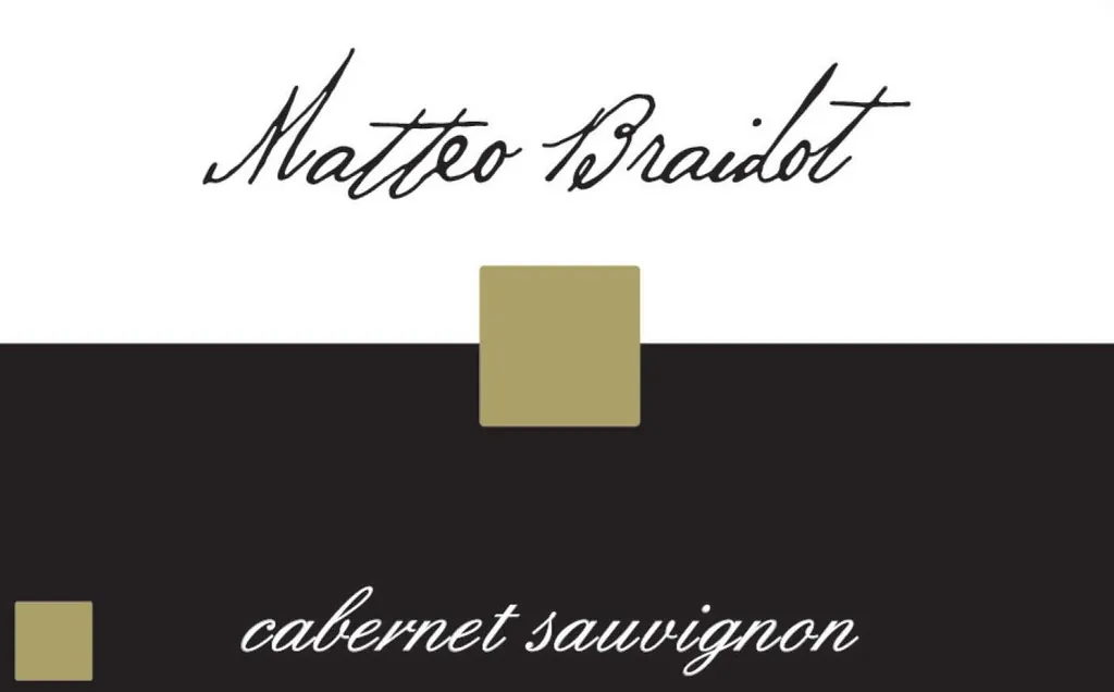 Cabernet Sauvignon Bottle