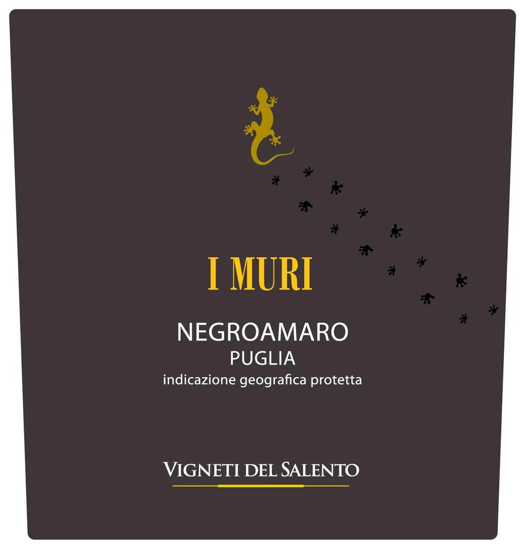 Vigneti del Salento 'I Muri' Negroamaro Bottle