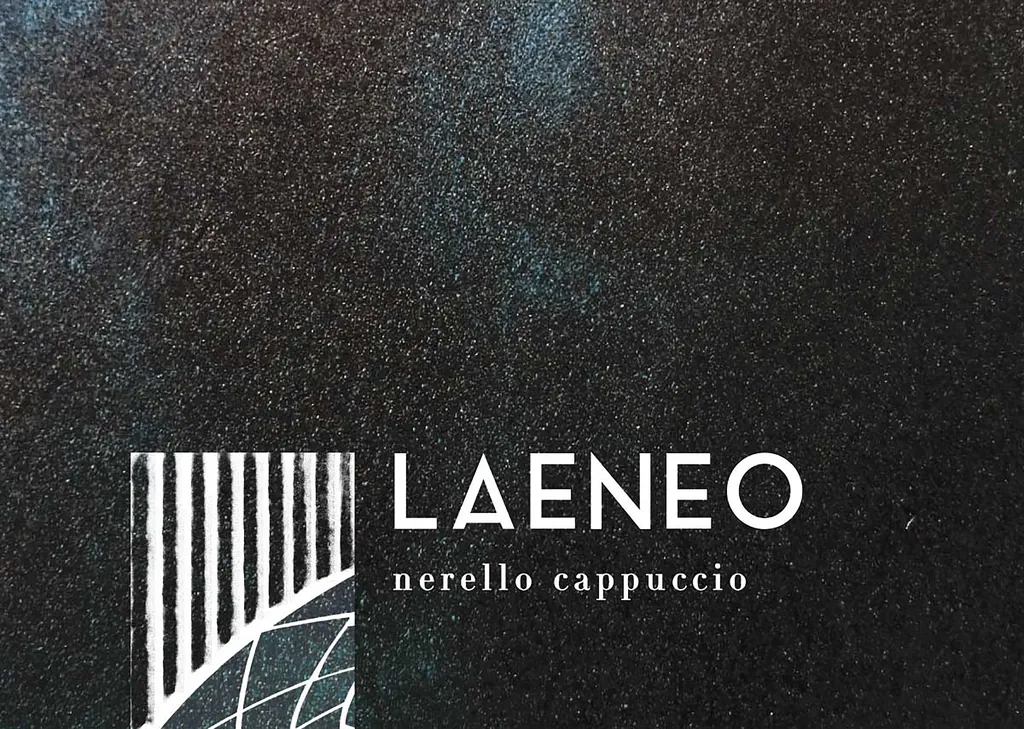 Laeneo Bottle