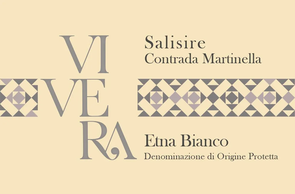 Salisire Etna Bianco Bottle