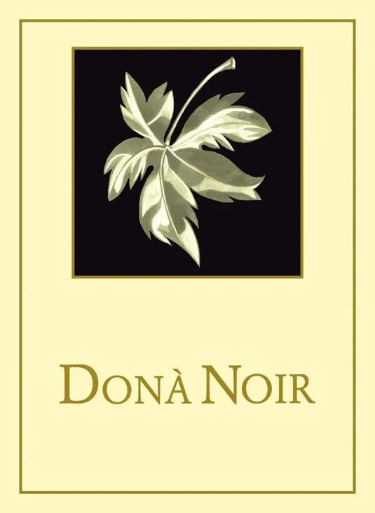 Alto Adige Dona Noir Bottle
