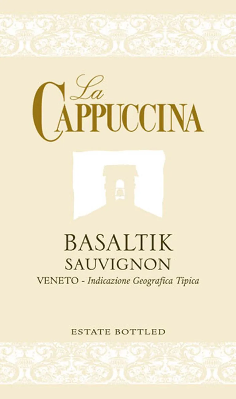 Veneto Basaltik Sauvignon Bottle