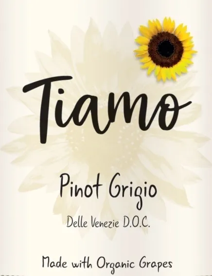 Pinot Grigio Bottle